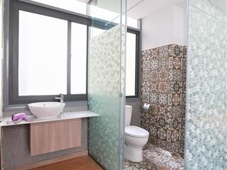 Cho thuê 1 phòng ngủ + 1 phòng làm việc (tổng cộng 30m2), đủ nội thất, khu vực an ninh, yên tĩnh