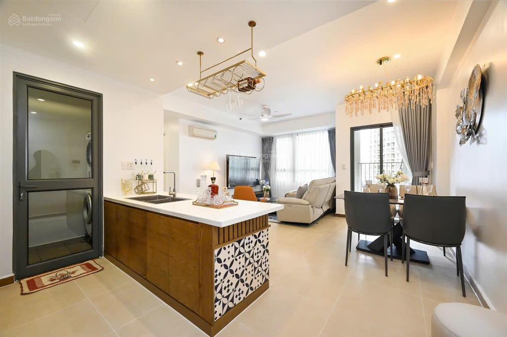 Chuyên chuyển nhượng c/h masteri rẻ nhất  bao pháp lý  hỗ trợ vay tối đa.  0906 574 *** em dung