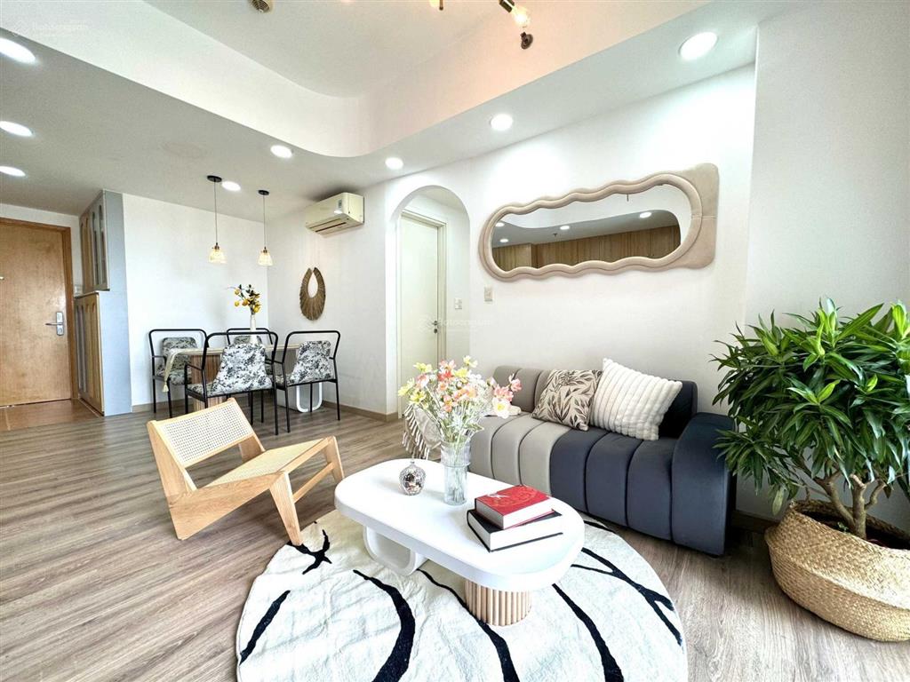 Chuyên chuyển nhượng giá rẻ số 1 thị trường  bao pháp lý  ht vay 70%   0906 574 *** em dung 24/7