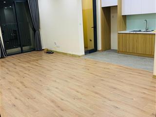 (hàng hiếm mới ra) cho thuê căn hộ 2pn hướng mát, nội thất cơ bản có điều hoà, rèm, giàn phơi bếp