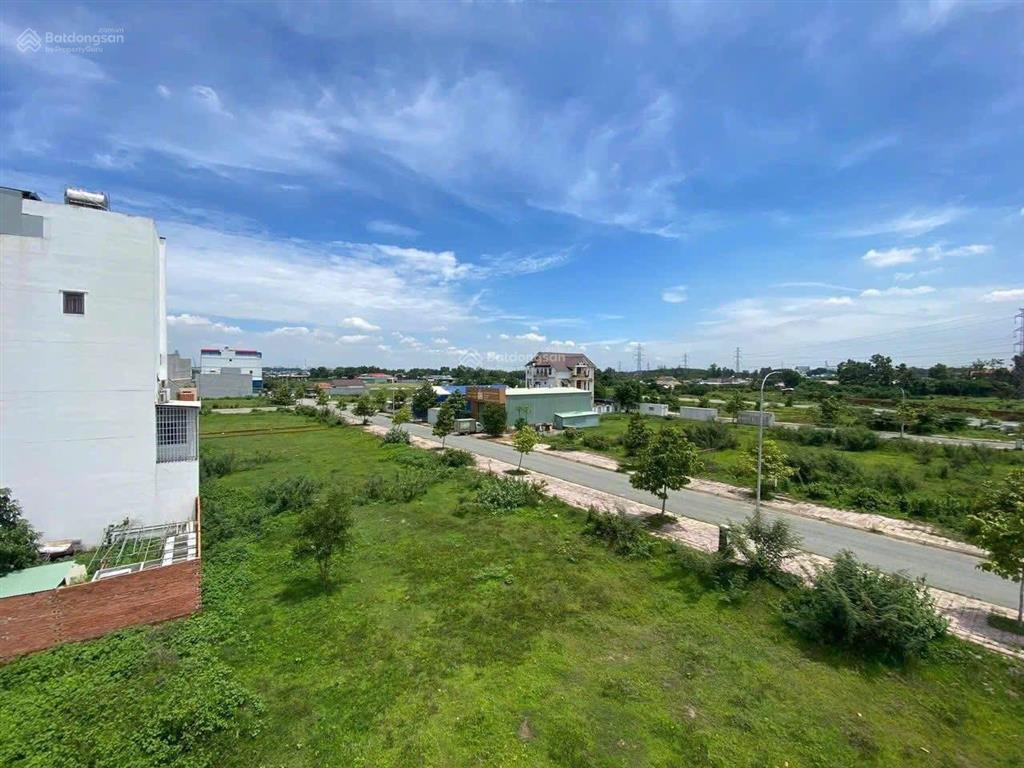 Chủ gửi bán nhanh lô đường n6 trục chính từ tl25b qua ql51 trong kdc an thuận. vị trí đẹp dân đông