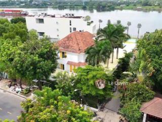 Định cư nước ngoài ! bán biệt thự đẹp 2 mặt tiền dt lớn 522m2 sân vườn  hồ bơi nguyễn văn hưởng