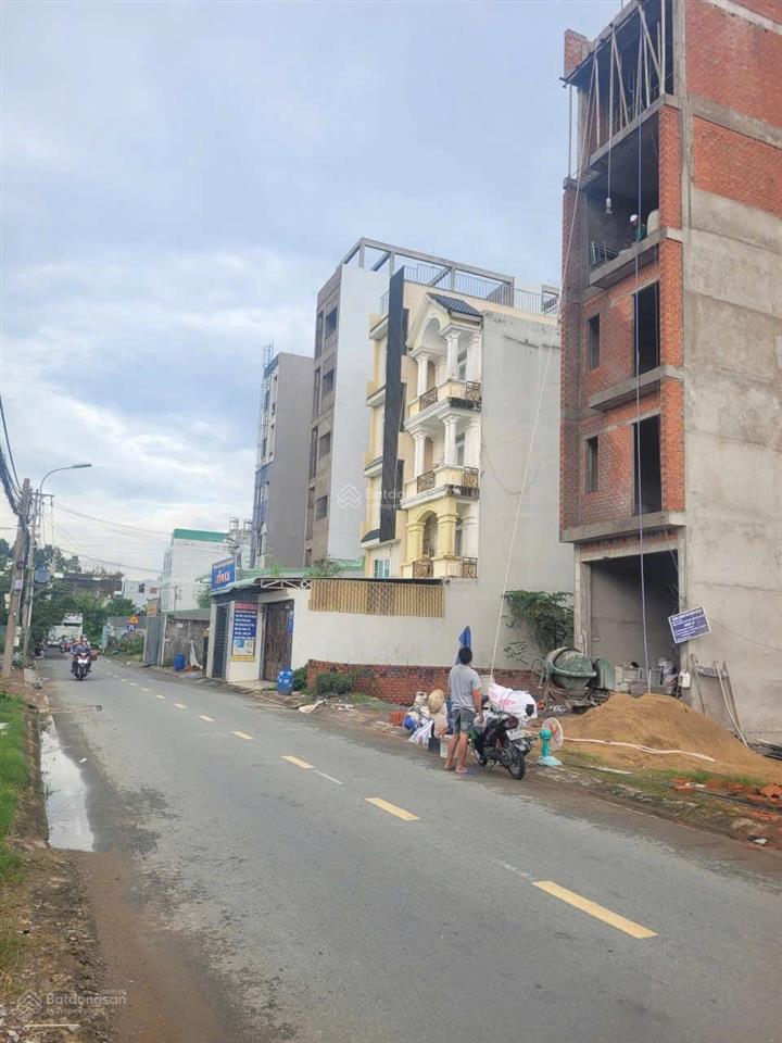 Bán đât xây chdv mặt tiền đường võ văn hát