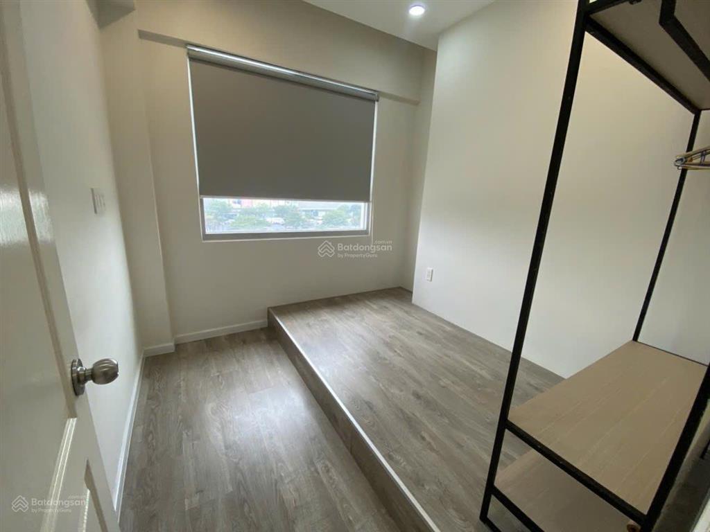 Chính chủ bán 2pn 77m2 scenic valley 2 giá 7,4 tỷ  0979 884 ***