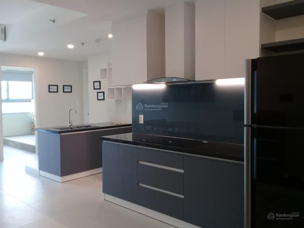 Chính chủ bán 2pn 77m2 scenic valley 2 giá 7,4 tỷ  0979 884 ***