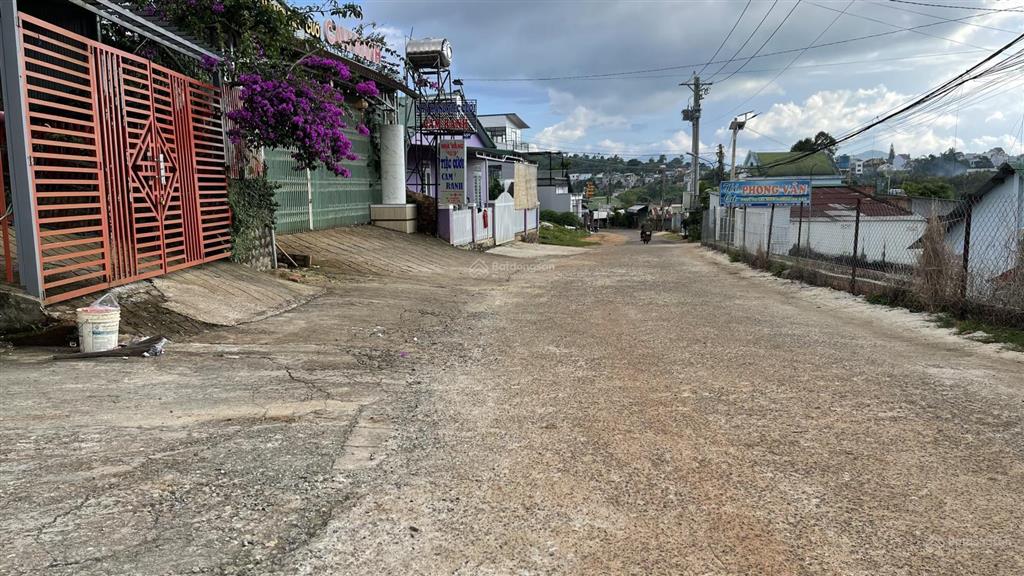 Chính chủ bán nhà đất tại trung tâm thị trấn di linh. hỗ trợ vay ngân hàng lên đến gần 4 tỷ