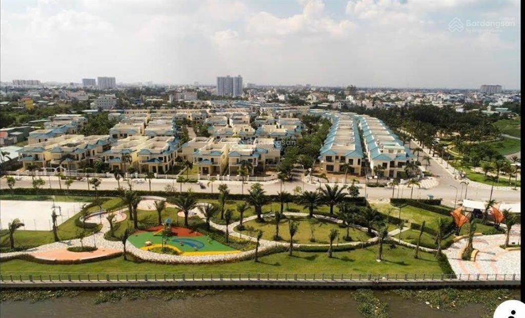 Bán gấp căn góc 2 mặt tiền nhà phố senturia khu dân cư cao cấp