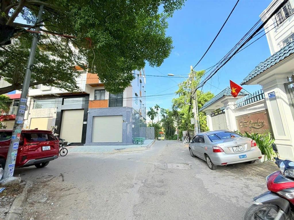 Đất đẹp 1 sẹc ngắn gần chợ vườn lài. gần đh nguyễn tất thành, phù hợp xây căn hộ dịch vụ