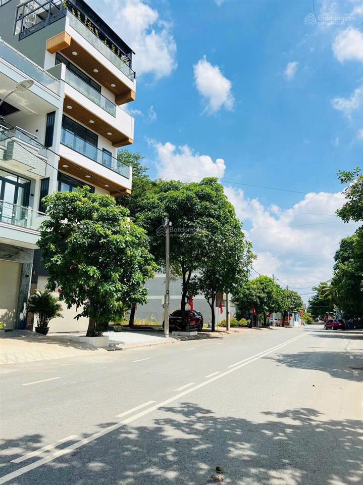 Siêu phẩm ngang 9m đất ven sông sài gòn đường 20m khu riverside an phú đông 13