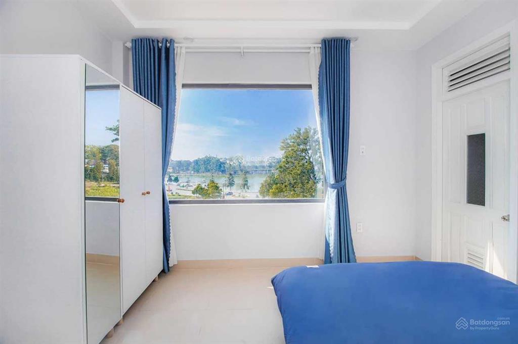 Bán khách sạn 2 mặt tiền bùi thị xuân, view hồ xuân hương và sân golf đồi cù, 13 phòng, 35 tỷ
