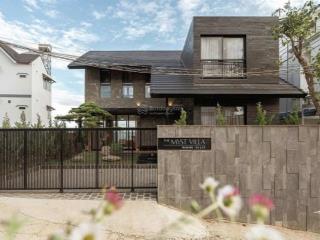 Bán villa thiết kế hiện đại, view đẹp, đã hoàn công đường nam hồ p.11 đà lạt, thu nhập cao  18.5tỷ