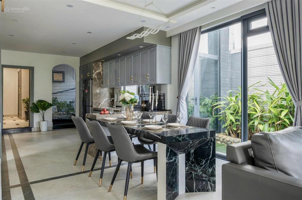 Bán villa hiện đại nội thất cao cấp, nguồn thu cao, 5pn, kqh an sơn, p. 4 đà lạt