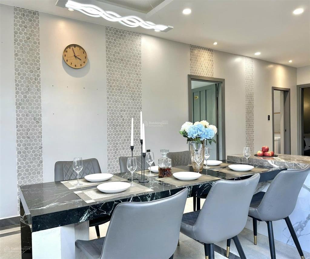 Bán villa hiện đại nội thất cao cấp, nguồn thu cao, 5pn, kqh an sơn, p. 4 đà lạt