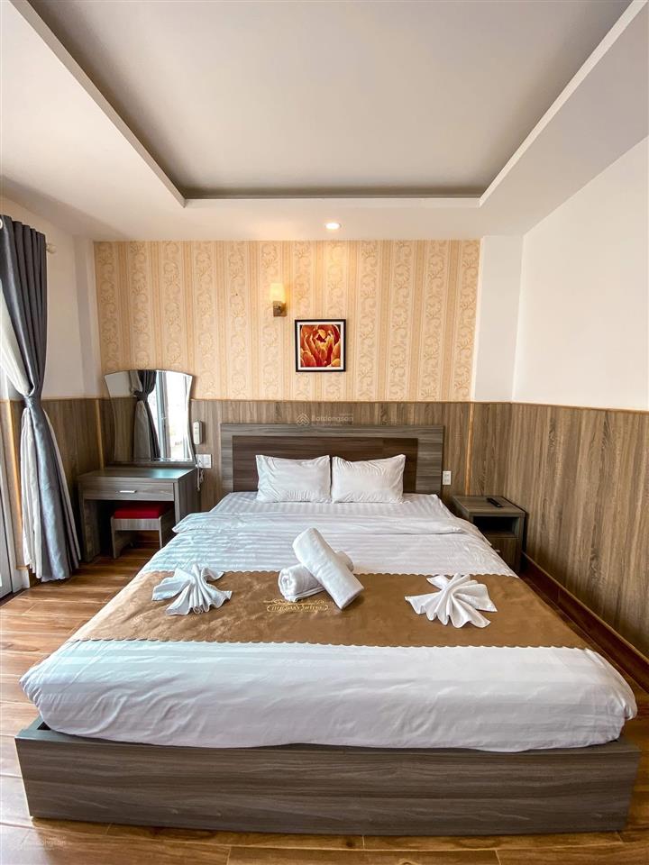 Khách sạn kqh golf valley đường nguyễn thị nghĩa, p2, tp đà lạt. cách haus đà lạt 150m35tỷ tl