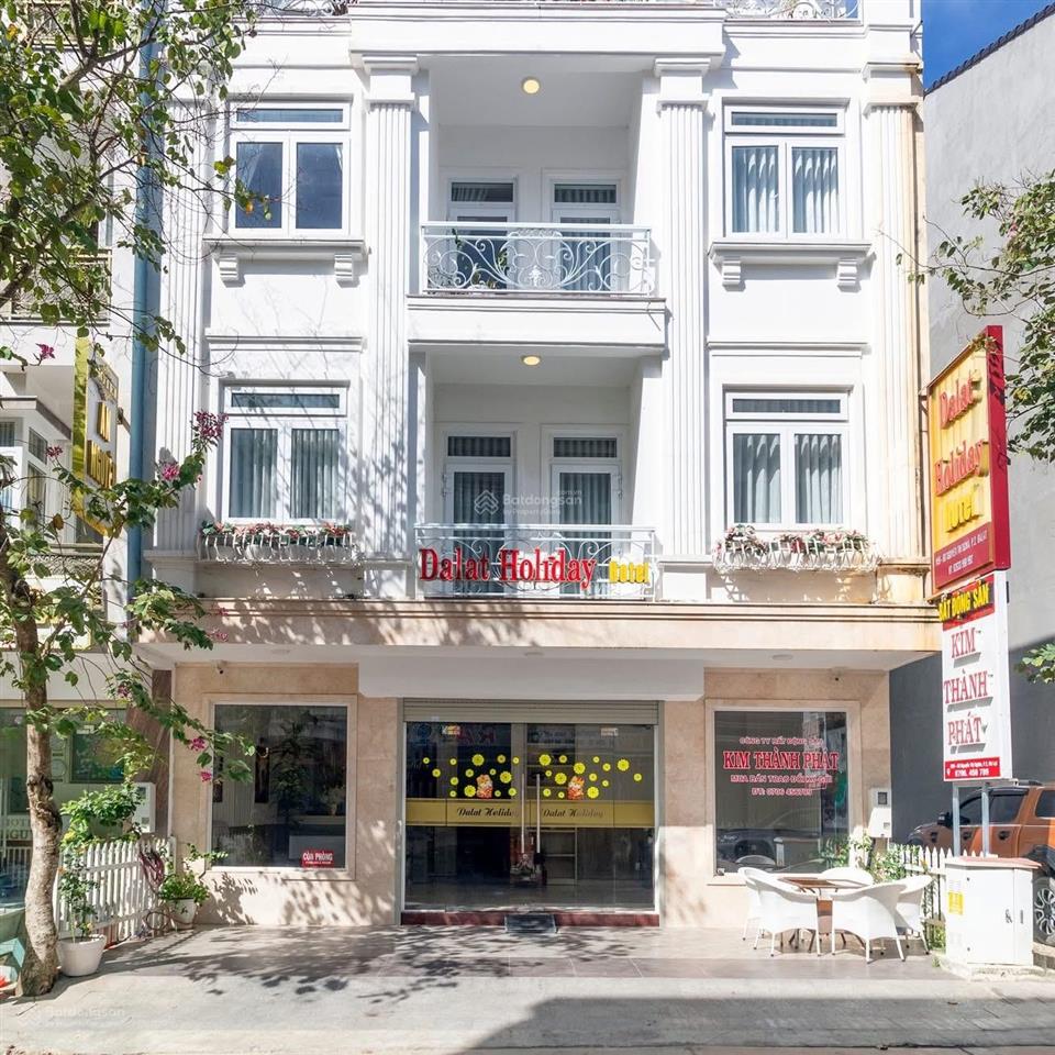 Khách sạn kqh golf valley đường nguyễn thị nghĩa, p2, tp đà lạt. cách haus đà lạt 150m35tỷ tl