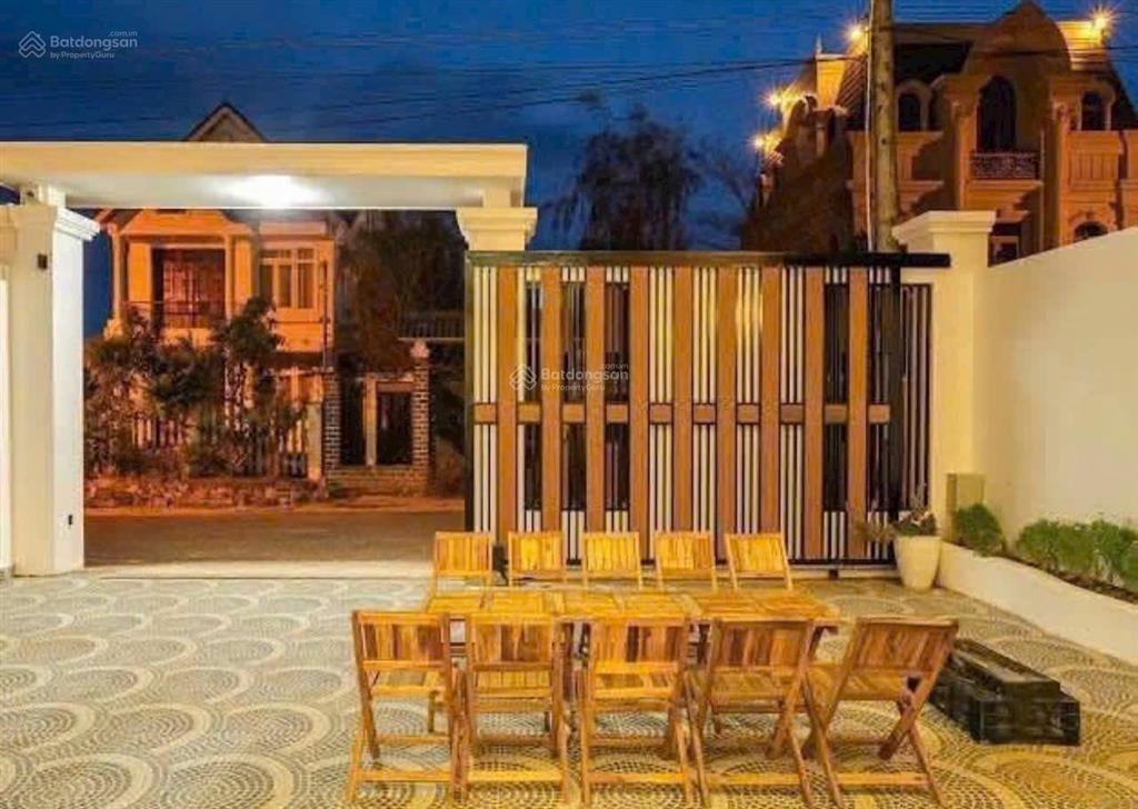 Bán villa kqh an sơn 212m2 ngang 8m 7pn giá 16 tỷ đã hoàn công.