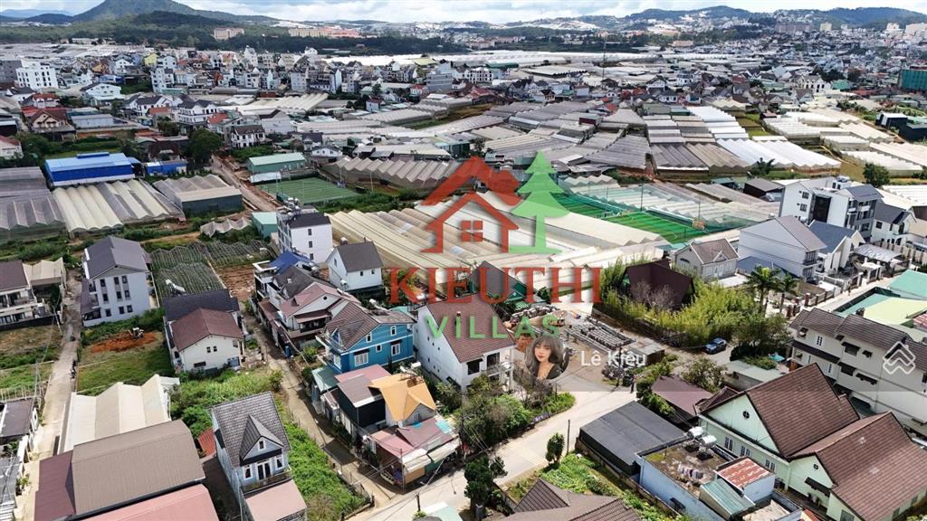 Bán villa 2 mặt tiền vạn hạnh & mai xuân thưởng p.8 nguồn thu cao  25 tỷ ( giá cũ 28.5 tỷ)