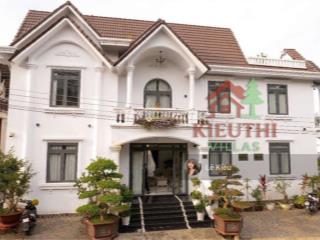 23 tỷvilla góc 2mttrung tâm đà lạt369m2 ngang 30m100% thổ cưsân vườn đẹpview thung lũng đèn