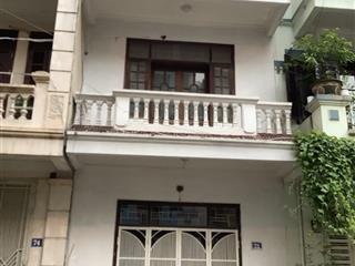 Cho thuê nhà trong ngõ phố giảng võ