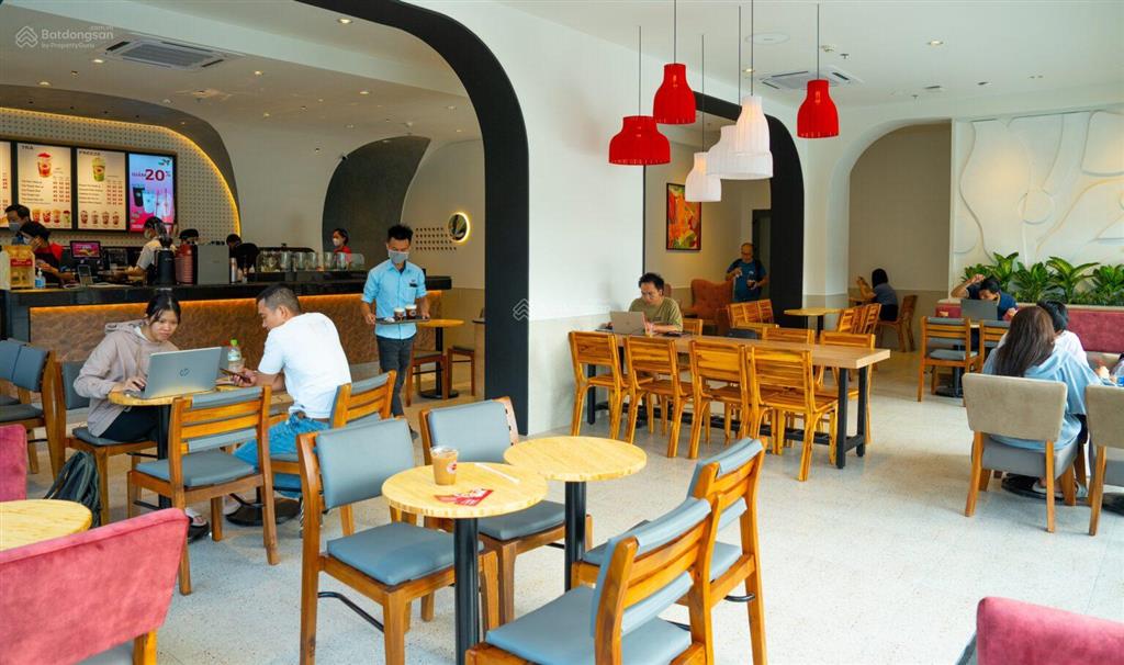 Cần cho thuê căn hộ the eastgate kim oanh ngay làng đại học quốc gia, miễn phí gym, hồ bơi