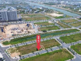 Ra nhanh lô đất v6 cạnh fpt plaza4 cực đẹp