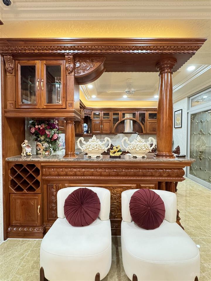 Cần bán siêu biệt thự khu compoud vip nhất quận 2 vào ở ngay giao toàn bộ nội thất nhập châu âu