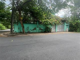 Cần bán gấp biệt thự góc 2 mặt tiền lê hữu kiều q2, dtcn 404 m2 giá 45 tỷ