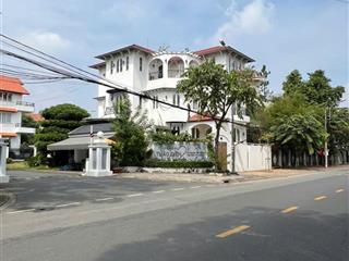 Cần bán khuông đất 651 m2 nằm trong khu compoud 146 nguyễn văn hưởng giá chỉ có 178trm2 ~ 115 tỷ