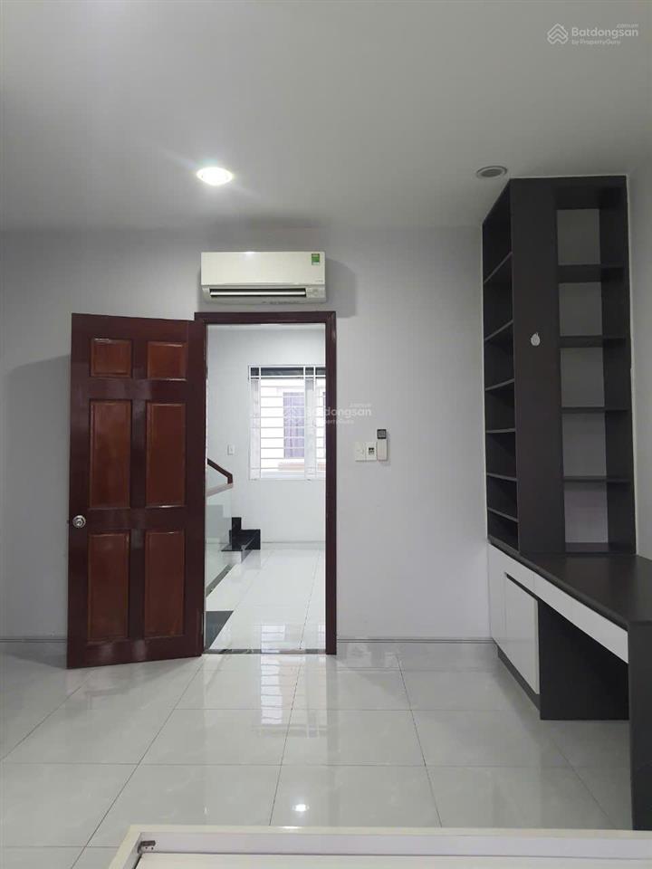 Hot! giảm giá sâu  view công viên chỉ 8,2 tỷ thương lượng