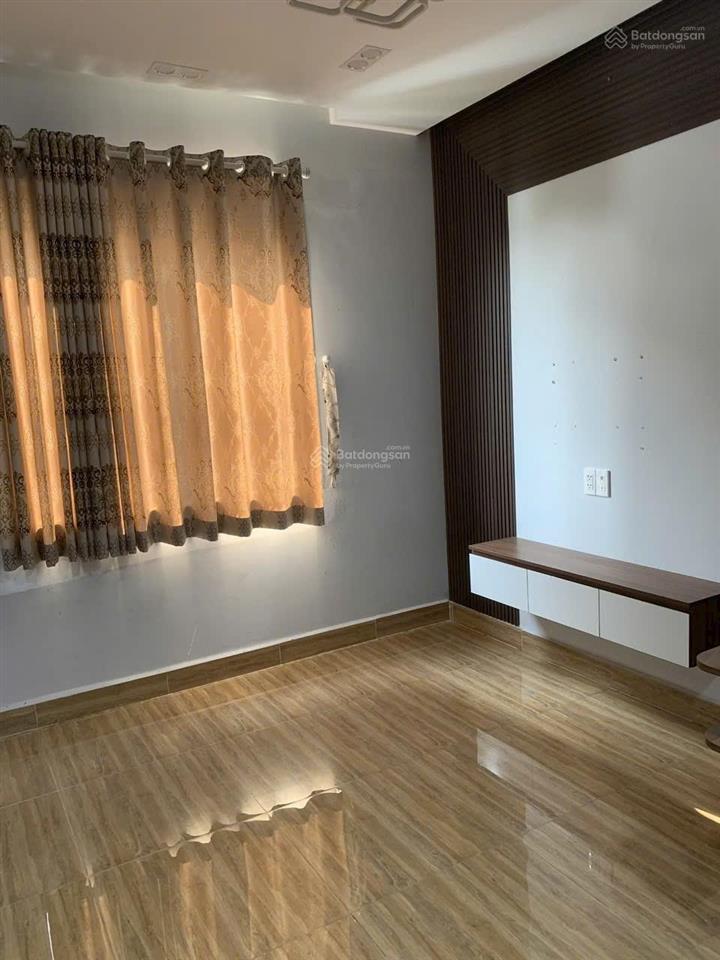 Bán nhà phố lovera park, dt 5x15m xây dựng 1 trệt 2 lầu, view công viên. giá đầu tư 8.2 tỷ