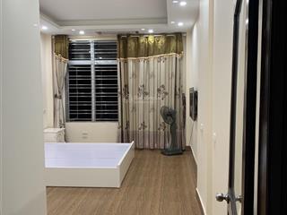 Chính chủ cần bán gấp mặt ngõ tân mai 45m2 4 tầng mt 3,56m  kinh doanh  2 ô tô đỗ cửa full nt