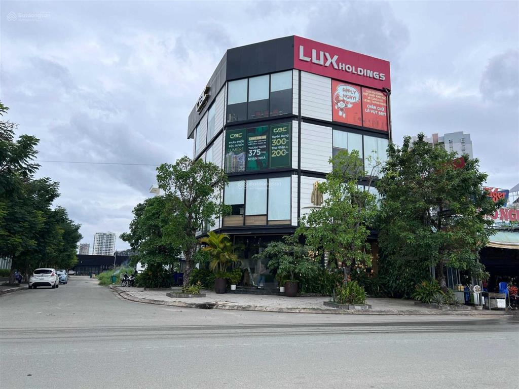 Bán gấp nhà hầm + 4 tầng, mặt tiền đường cao đức lân  an phú  quận 2  8x20m  q2, giá 37 tỷ