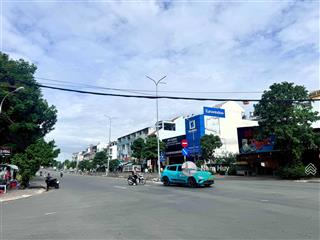 Hàng hiếm! lô góc 2 mặt tiền đoạn đẹp nhất liên phường  quận 9  diện tích 30x35m  giá chỉ 150tỷ