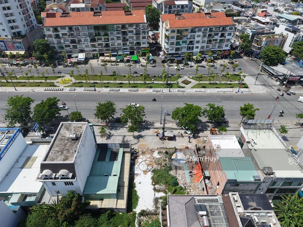 Vị trí vàng  mặt tiền thương hiệu đường lương định của  dt 10 x 20m  gpxd hầm 4 tầng  giá 80tỷ