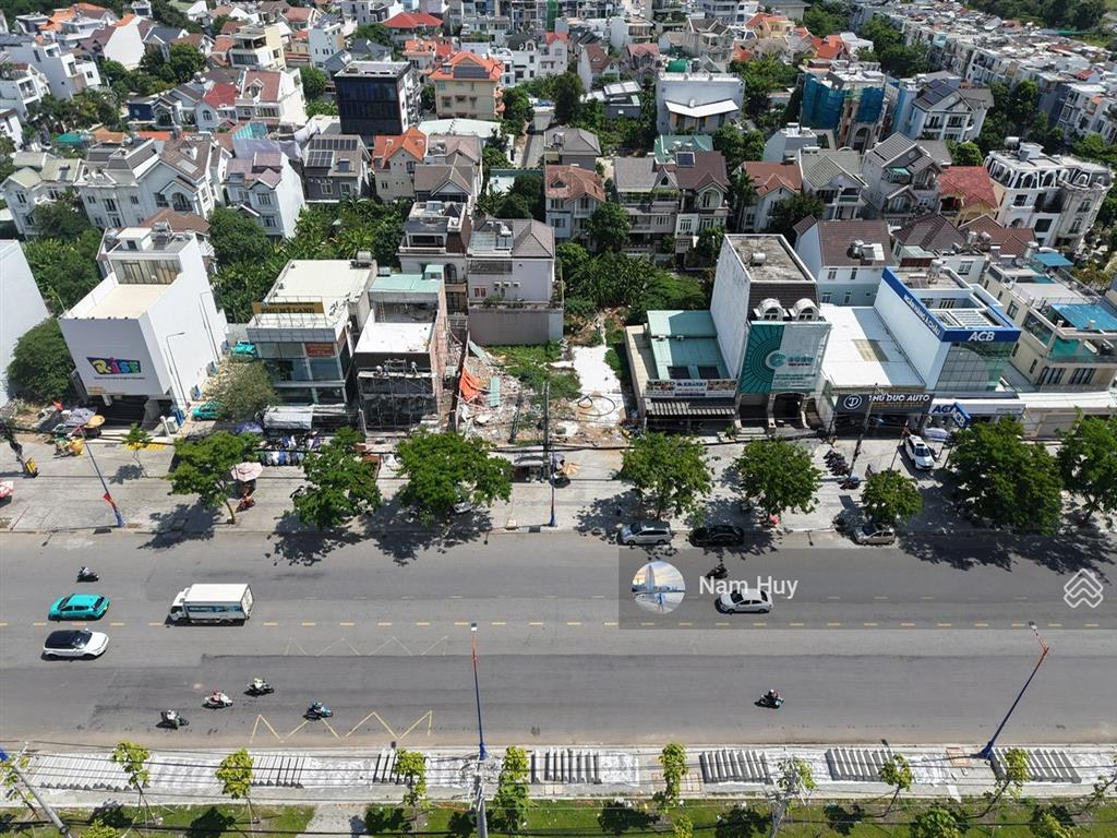 Vị trí vàng  mặt tiền thương hiệu đường lương định của  dt 10 x 20m  gpxd hầm 4 tầng  giá 80tỷ