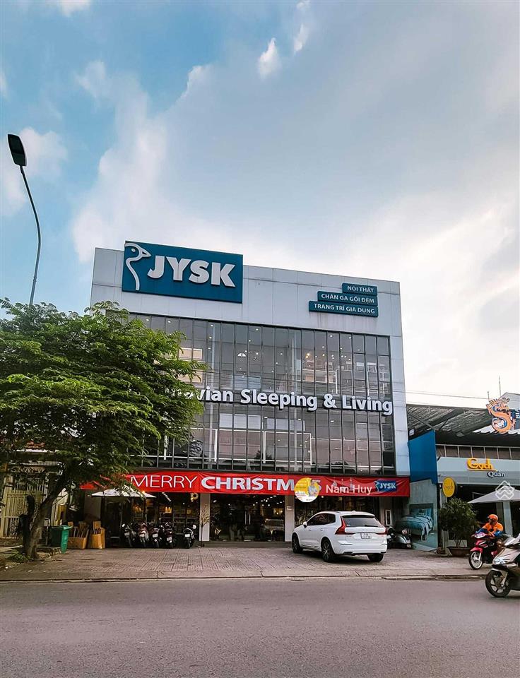 Vị trí vàng  mặt tiền đường song hành  an phú  q2, dt 15 x 20m, 4 tầng, cho thuê 300tr/tháng