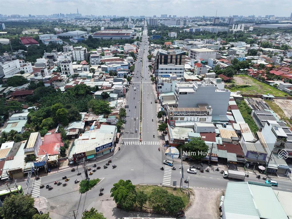 Mặt tiền đường lê văn việt  quận 9. dt 5x15m công nhận, giá đầu tư chỉ 15 tỷ