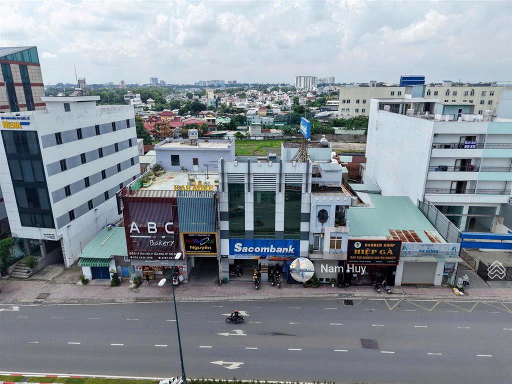 Mặt tiền đường lê văn việt  quận 9. dt 5x15m công nhận, giá đầu tư chỉ 15 tỷ