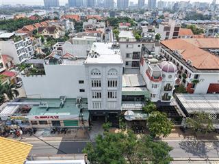 Bán tòa nhà mặt tiền ngay nguyễn văn hưởng, thảo điền, quận 2  hầm 5 tầng  cho thuê 150tr/th.