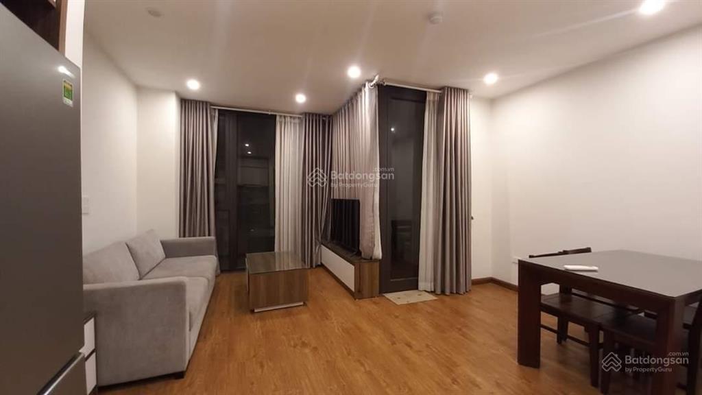 Bán gấp tòa nhà căn hộ dịch vụ phố minh khai hai bà trưng 7 tầng, thang máy ,23 phòng, ôtô đi lại.