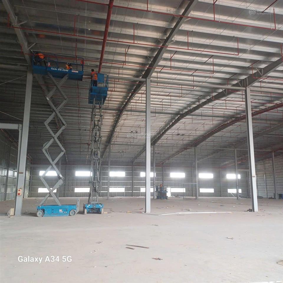 Chính chủ cho thuê 5000m2 kho xưởng mới, giá rẻ nhất thị trường tại kcn sông công 2 thái nguyên