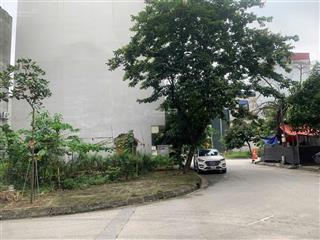 Bán đất lô góc, trục chính biên giang 50 m2, 4.5 tỷ, mt5m, xe buýt tránh nhau.