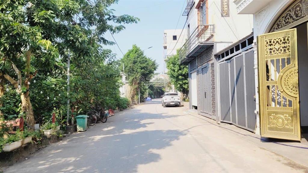 Bán đất lô góc gần đồng mai 52m2, mt6m, giá 3 tỷ, ô tô 7 chỗ vào đất