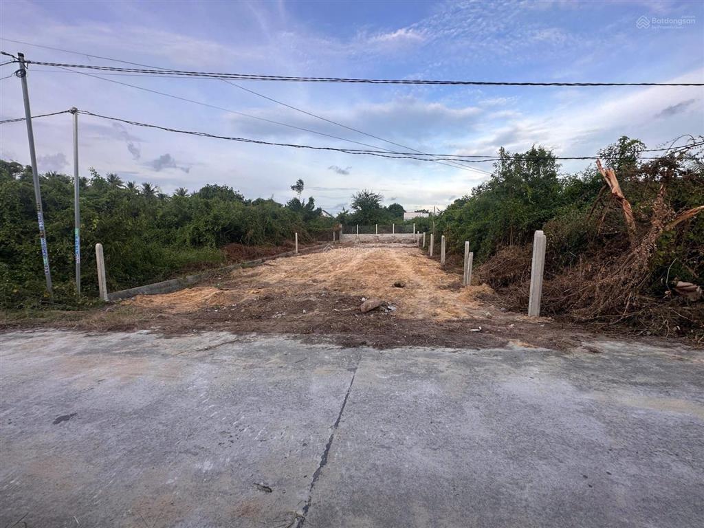 Chính chủ cần ra nhanh đất ở khu dân cư cam thành bắc.  079834762)