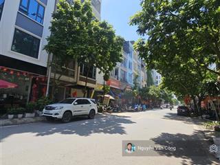 Ngay p. hoàng công, dv hàng bè, kiến hưng, hà đông, 50m mt 4m, vỉa hè, ô tô tránh, giá chỉ 11.4 tỷ
