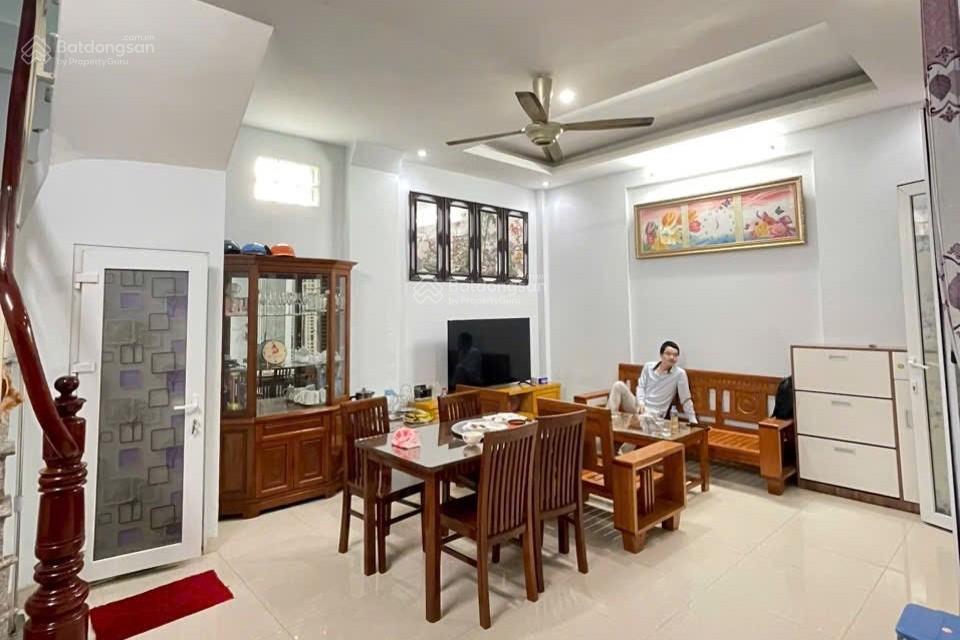 Mỗ lao, hà đông bán nhà diện tích 39m 4 tầng 4 ngủ, vài bước ra mặt phố trần phú, chỉ nhỉnh 7 tỷ