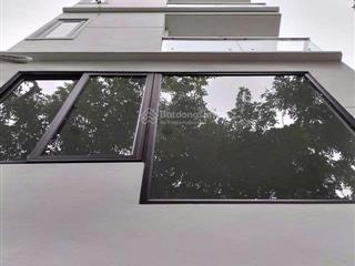 Mặt phố gần nguyễn văn lộc  lô góc  kinh doanh buôn bán cả phố  3 mặt thoáng