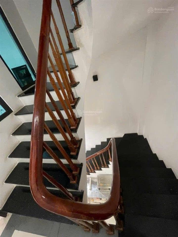 Nhà thái nhà, ô tô đỗ cửa, phân lô cán bộ