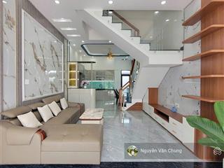 Nhà bán bình chuẩn thuận an 4,5x15 sân đổ xe hơi, phòng khách, bếp, 4pn phòng thờ, điện âm nước máy