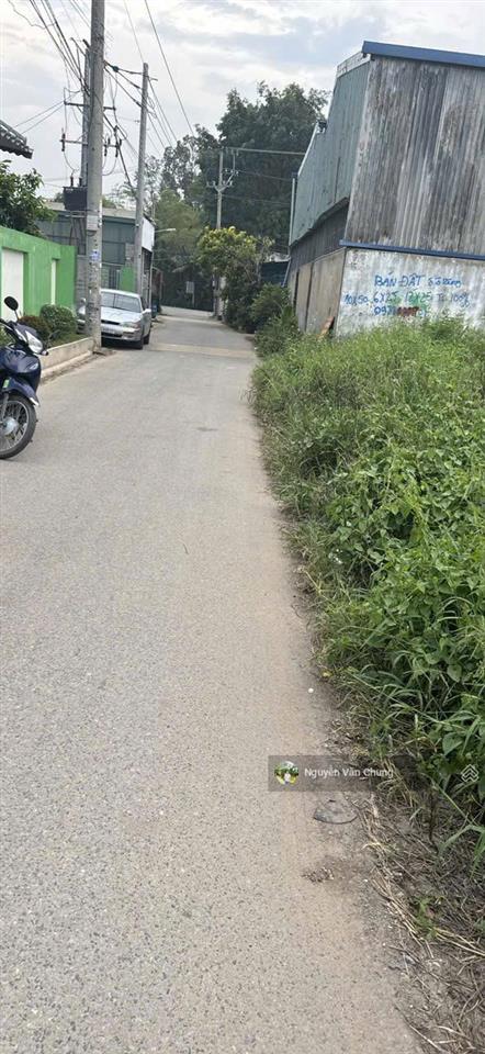 Cần bán lô đất mặt tiền đường thổ cư ngang 4 dài 24 thích hợp đầu tư hoặc mua về xây nhà